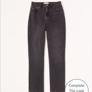 Abercrombie & Fitch The 90s Straight Ultra High Rise Jean- Curve Love
